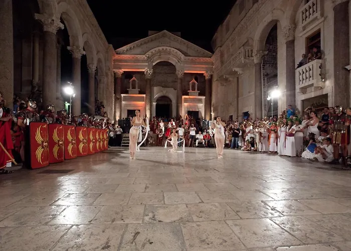 Old Center Stone House